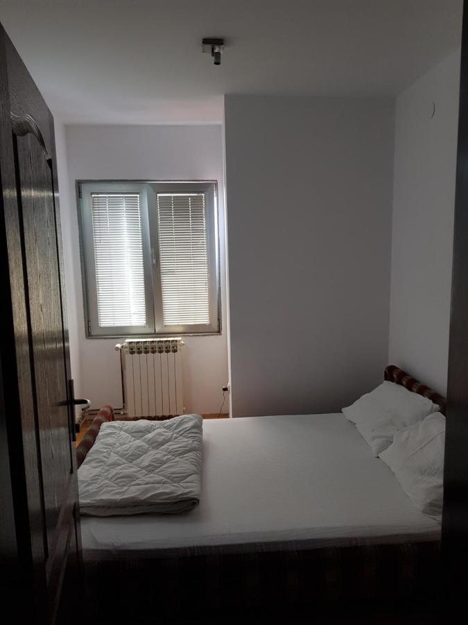 Blue Point Daire Kragujevac Dış mekan fotoğraf